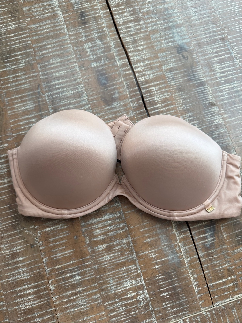 Victoria's Secret Strapless Blush Nude Push-Up Bra